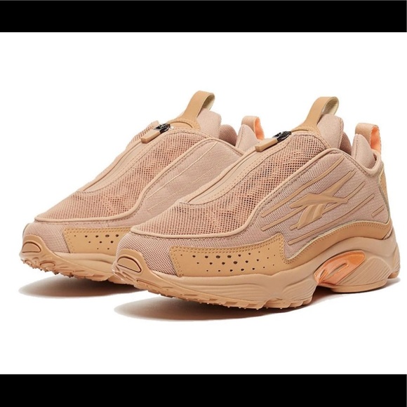 Reebok x Gigi Hadid DMX Series 2K Zip Women's Shoe - Picture 2 of 9